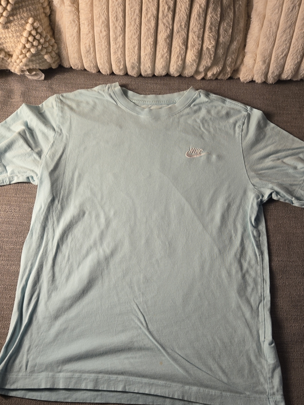 Nike Men’s Light Blue Crew Neck Logo Tee